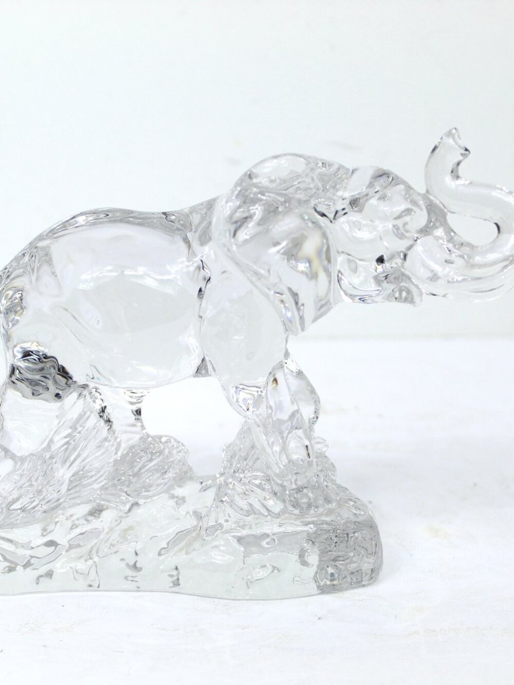 Princess House 24% Lead Crystal Elephant Figurine Vintage "Wonders of the Wild"